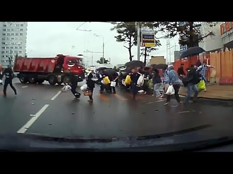 Idiots In Cars #27