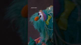 That’s not a lullaby, Grover! 😴🎺 Sesame Street is now playing on Netflix!