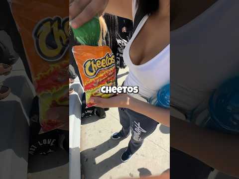 Why they Pouring SPRITE Into their CHEETOS?!?!…. #money #hustle #business #sellingatschool