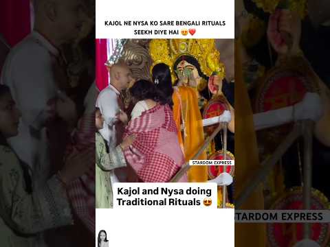 Maa Durga ❤️ #kajoldevgan #youtubeshorts #bollywood #durgapuja #kajol #nysadevgan #durga #shorts