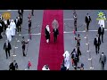 الرئيس السيسي يستقبل أمير دولة قطر في مطار القاهرة