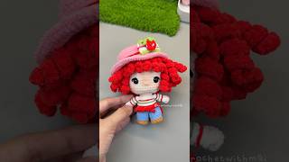 Just a tiny Strawberry Shortcake to brighten your feed. 🍓☁️💗 #crochetdoll #strawberry