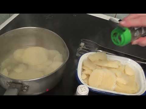 Chicken With Sliced Spuds