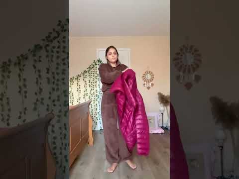 How to DRESS in CANADA WINTERS | #shorts #youtubeshorts #canadawinters