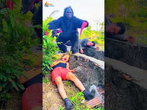 I acted out of fear of the gorilla 😱🦍 #shorts #monster #trending