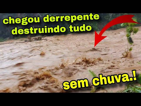 TROMBA d'água chegou do nada e sem chuva 😱😱😱  ESCAPEI POR POUCO .!!