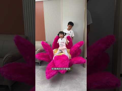 صنعت أريكة مليئة بالحب لأختي الصغيرة 💖 | حب الأخ لأخته 👧👦🛋️