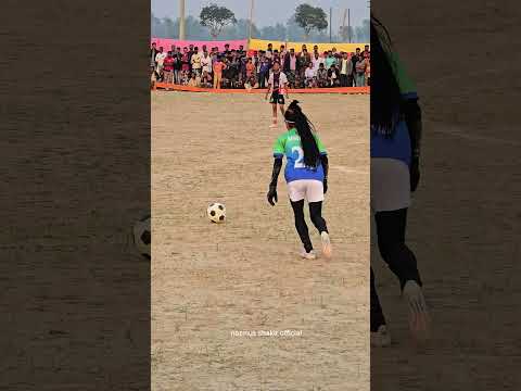 স্বপ্না যখন গোলের নেশায় ফ্রিকিই করে।  #womansfootball