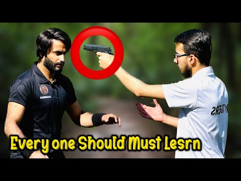 How to Defend Against A Pistol | World Fastest Disarm Technique