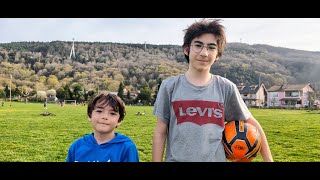 YAĞIZ VE CAN SAPANCA  TARAFLARINDA  FUTBOL OYNADI.