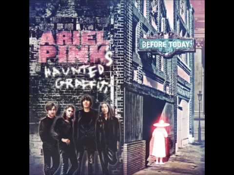 ariel-pinks-haunted-graffiti-butt-house-blondieswmv-thechequeredhorse1