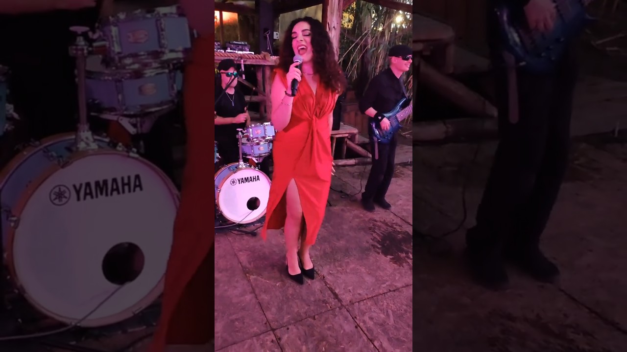 ANNA MARINO LIVE ENTERTAINMENT