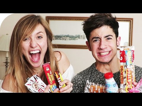 Probando Dulces Argentinos y Españoles con Kevsho | Roenlared
