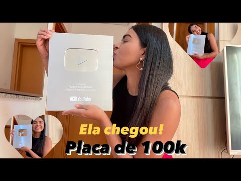 Abrindo minha placa de 100 mil inscritos e quanto tempo demorou 😍✨