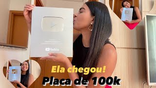 Abrindo minha placa de 100 mil inscritos e quanto tempo demorou 😍✨