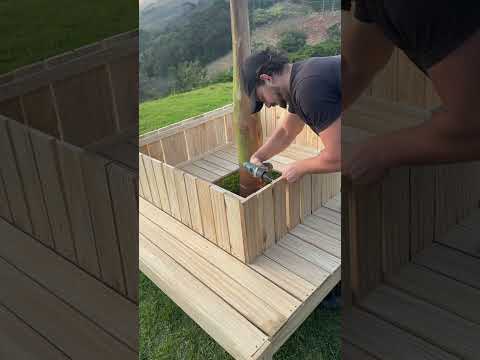 Look at the genius idea he had with this tree that was in the middle of the backyard 😲