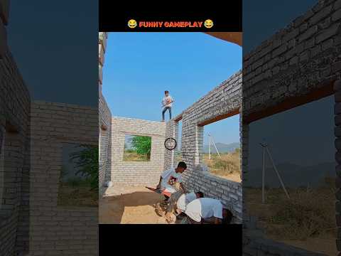 FUNNY GAMEPLAY 1 VS 3 🗿🍷 WAIT FOR END #ffshorts #shorts