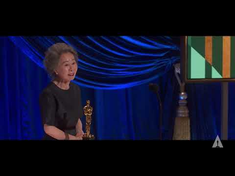 Yuh-Jung Youn Wins Best Supporting Actress | 93rd Oscars