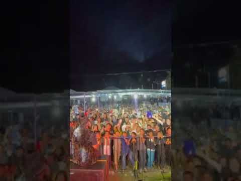 Antusiasme warga embong simalungun  di konser punxgoaran!