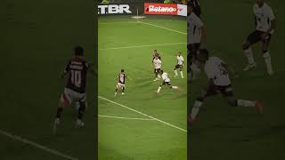 Arrascaeta no manto sagrado