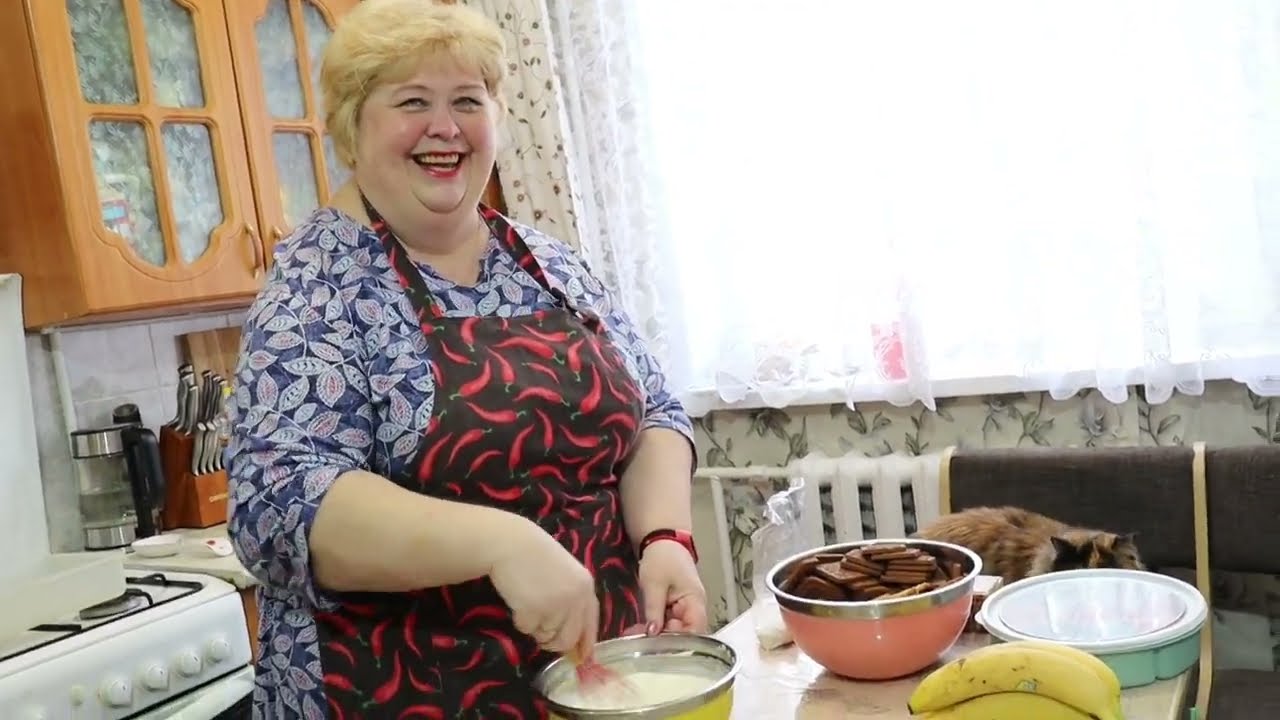 Торт без выпечки из простого печенья. Любимые манты мужа.