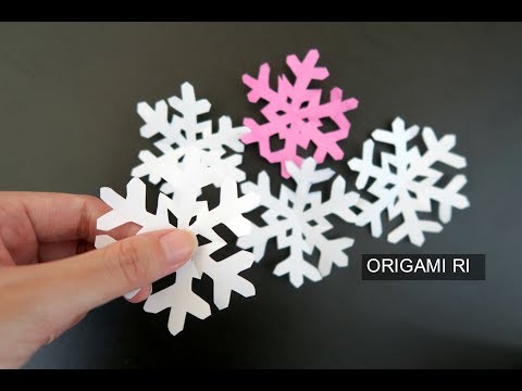 How to make Snowflakes  (VERY EASY) 剪紙雪花 - YouTube