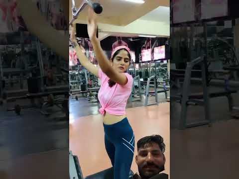 Ye kya ho gya😳 #Shorts #funnyvideo #gym #viral #trending #memes