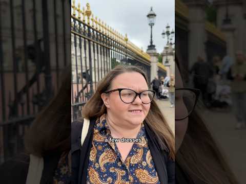 Why do they find it so hard to shop for themselves 🥺😭 #comedyskit #mumlife #londonshopping