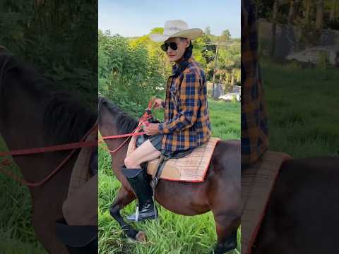 ANA CASTELA DONA DE MIM 😉😂#comedia #anacastela #anacastelaboiadeira #shortsviral #agro