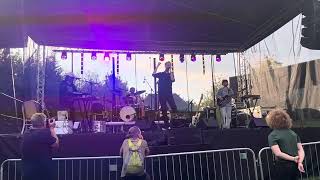 Květy - Sluňákov - 27. 9. 2025 - Paní z kanceláře 