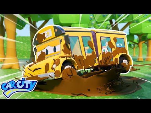 Oh no! School Bus gets dirty on the way to school! | Car Wash