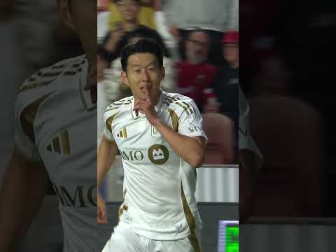 SON HEUNG-MIN IN THE OPENING MINUTES!!