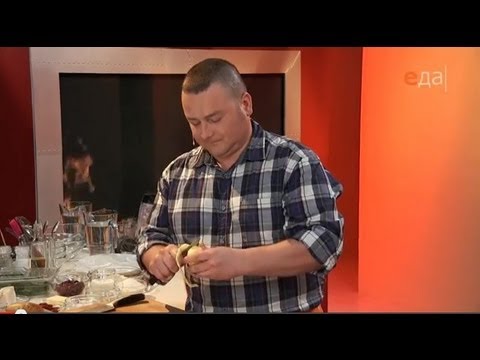 Азу по-татарски из говядины с солёными огурцами и вишнёвый кисель с ароматом лавра и мяты