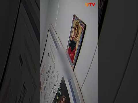 Уфимец на Пасху поставил в лифте икону. Ее забрали пьющие подростки #пасха #икона #лифт