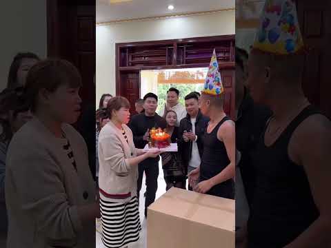 Bố Hải Ước Có Con Trai