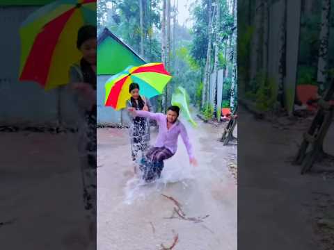 বৃষ্টির ভেতর দৌড় দিলে যা হয় 😀#comedy #sho#mithuofficial#rintuofficial