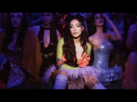 Sanja Vučić - Bailamos | Official Video (EP || Makadam 2024)