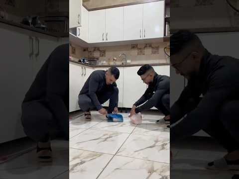 الاخ الفساد😁