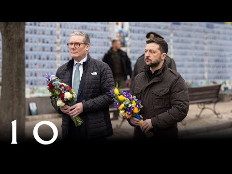 Keir Starmer visits Zelenskyy in Ukraine