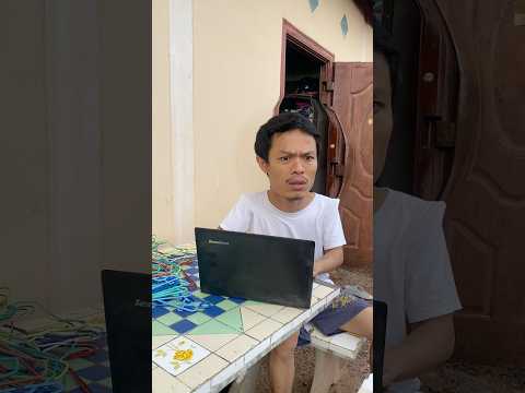 โกหก เเม่ขอเงิน โดนจับได้😁😁