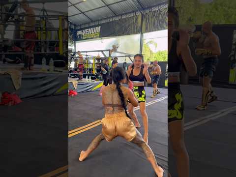 So much fun ๐คฉ Muay Thai group ๐ค๐ป insta:sweet.blackangelvix tiktok:blackangel_rose #shorts