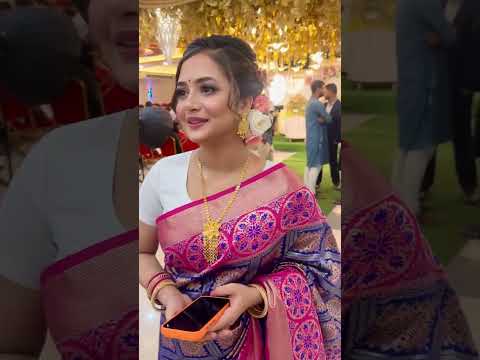 কার বিয়েতে আসছি #love #bridemaid #weddingparty #bridesmaids #weddingreception