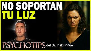 TE ODIAN PORQUE BRILLAS: LA ENVIDIA NARCISISTA ➡️ PSYCHOTIPS del Dr. Iñaki Piñuel