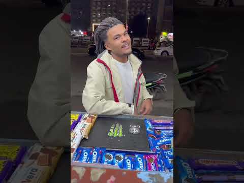 هو انا كل شويه اضحك عليك 😂