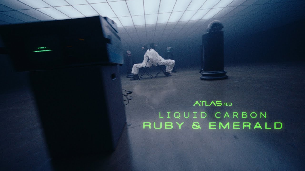 ATLAS 4.0 Liquid Carbon Ruby & Emerald | Carbon Series