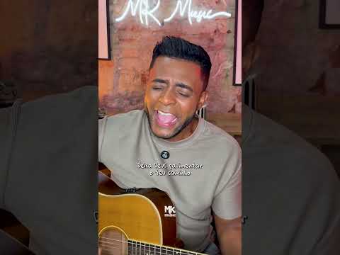 Corre pra ver Samuel Sabinno cantando 