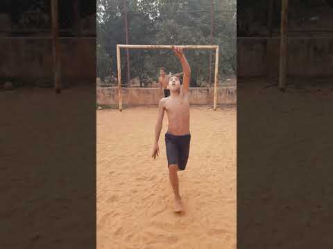 VIRANDO BICICLETA NO TERRÃO