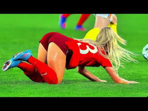 Hilarious Moments In Women's Football 😂