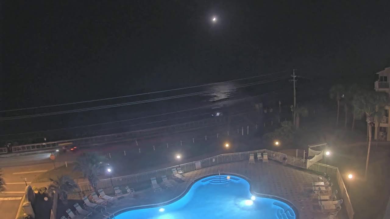 Maravilla Resort webcam