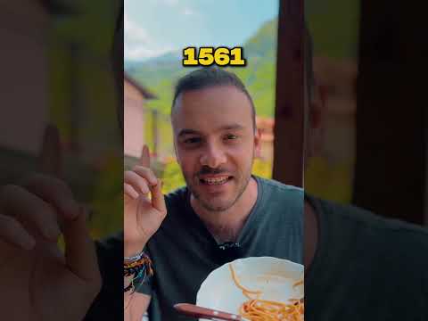 Se prendiamo tutti gli spaghetti che abbiamo mangiato, quanto arriviamo in alto? #matematica #pasta